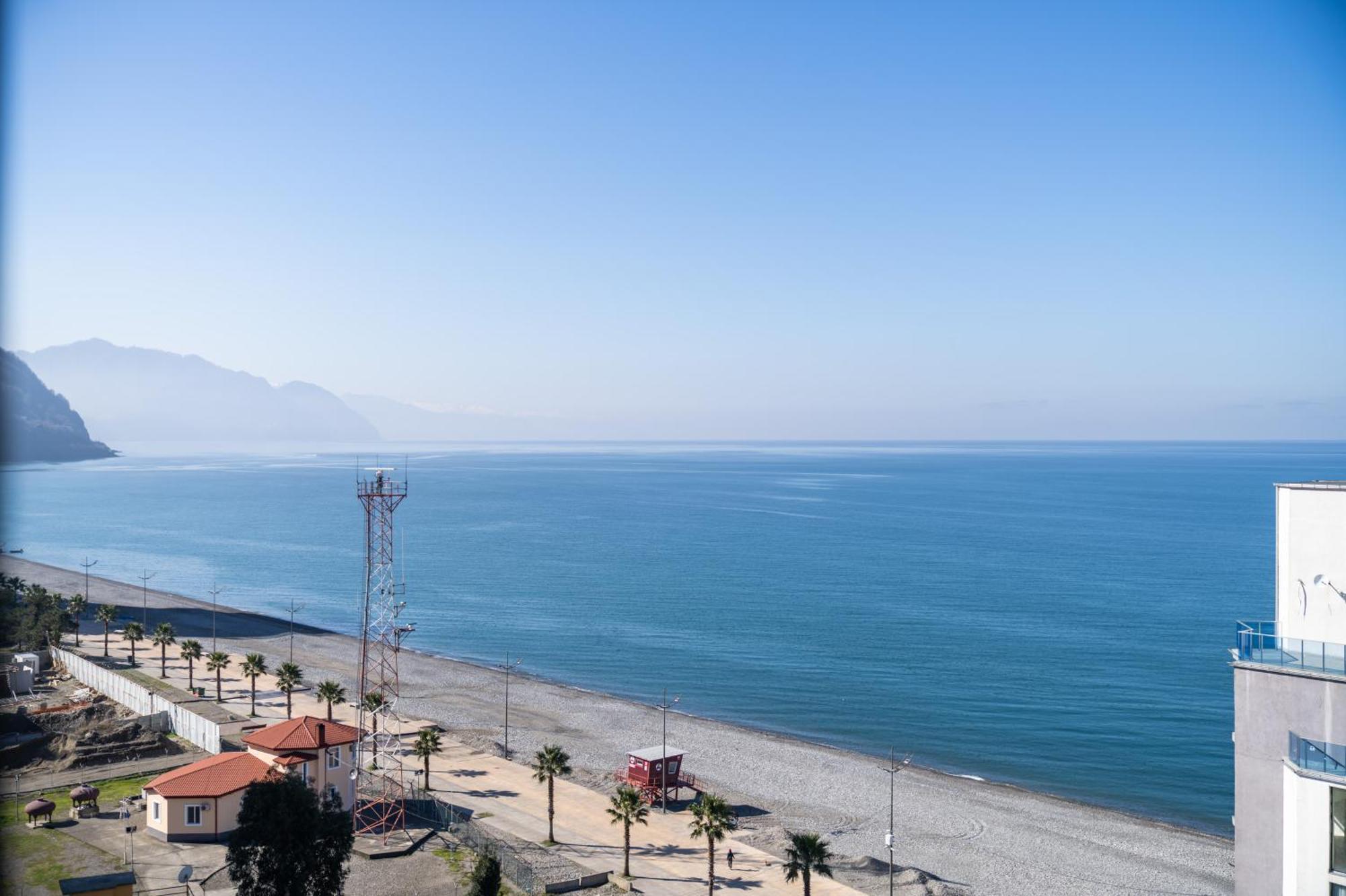 Green Side Apart Hotel Batumi Exterior foto