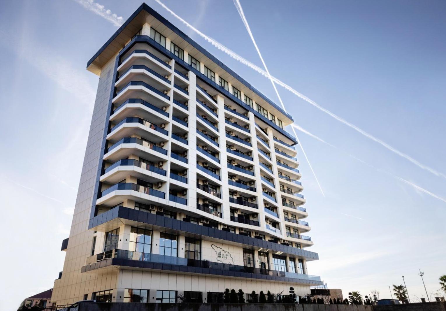 Green Side Apart Hotel Batumi Exterior foto