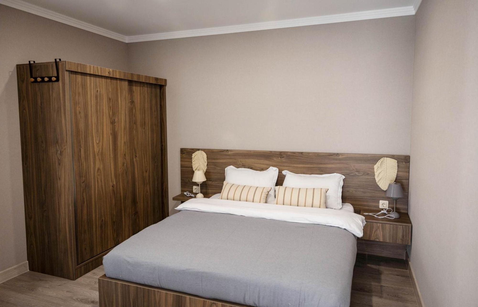 Green Side Apart Hotel Batumi Exterior foto